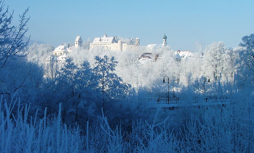 Image 2: Bavaria: 2 Nights with Dinner and Champagne
