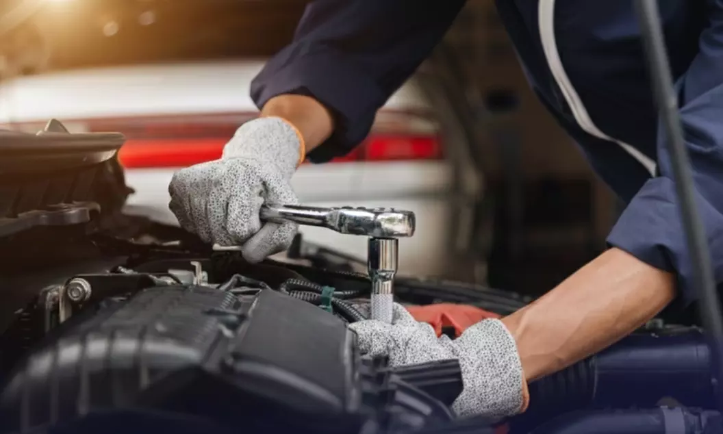 Gain Expertise in Compete High's Car Mechanic or Motorbike Maintenance Course Online and Save Up To 59% Off - Primary Image