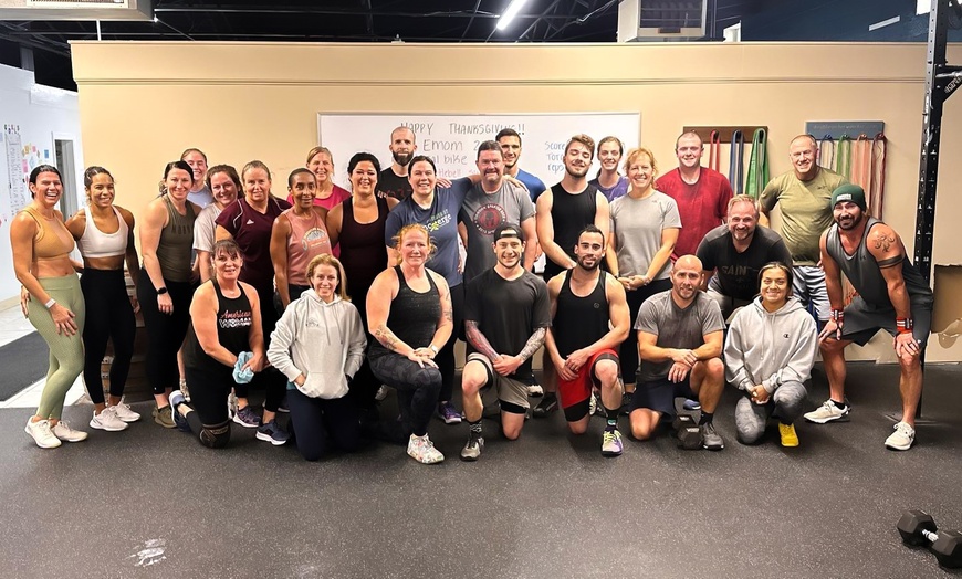 Image 5: 2-Week Unlimited CrossFit Group Classes Trial (NEW Member Special)