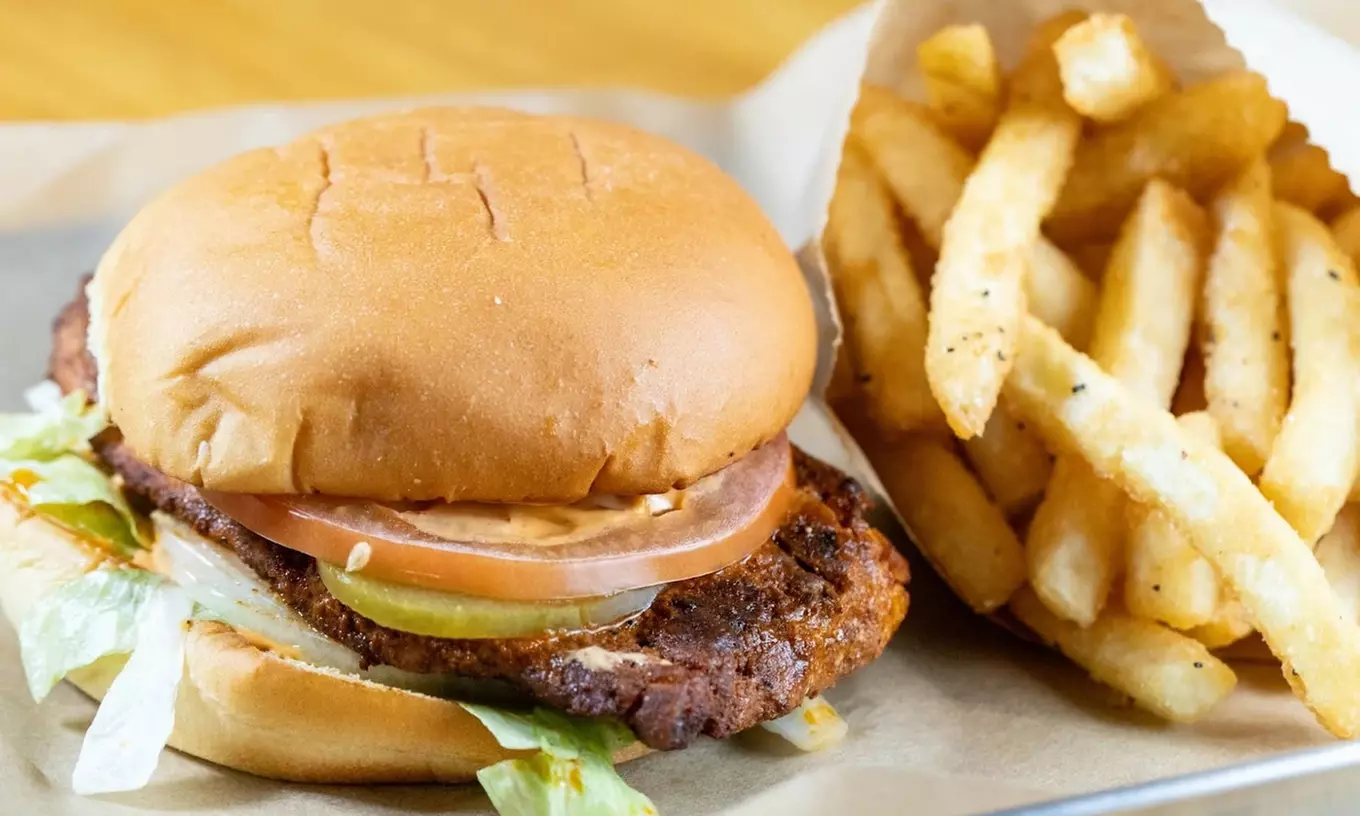 Speedy's Burgers & Bowls