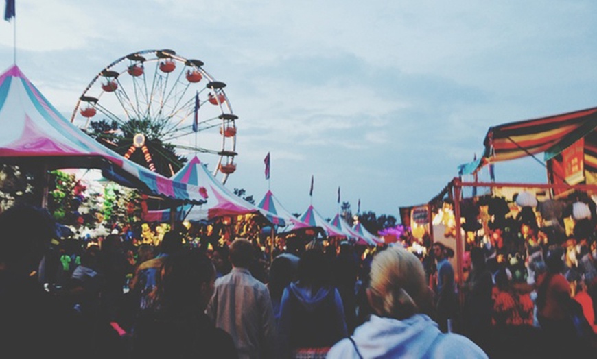 Image 8: Freizeitpark bei Paris: Tagesausflug mit Reisebus & Eintritt