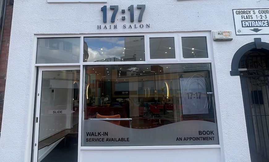 Image 4: Up to 42% Off on Facial - HydraFacial at Sat 1717 Salon