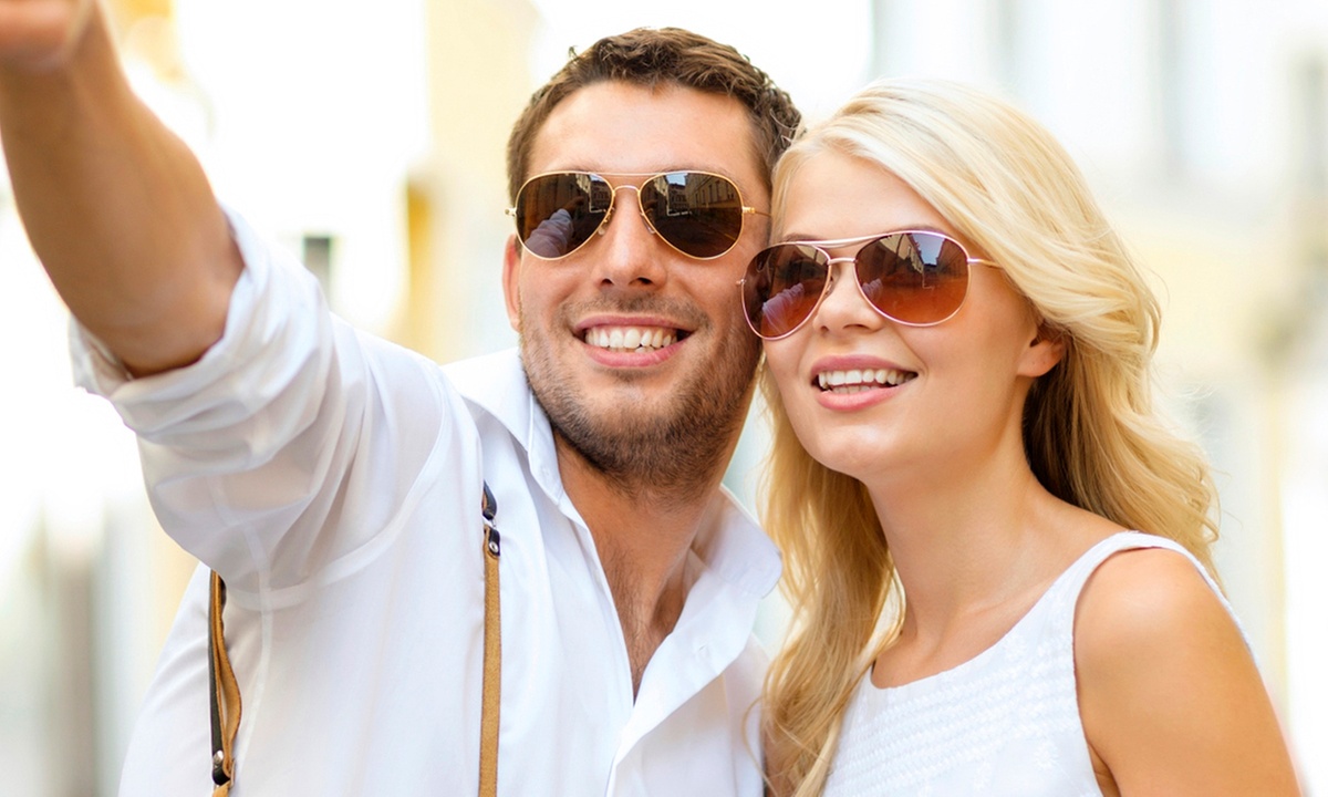 Nouvelle paire de lunettes optiques ou solaires