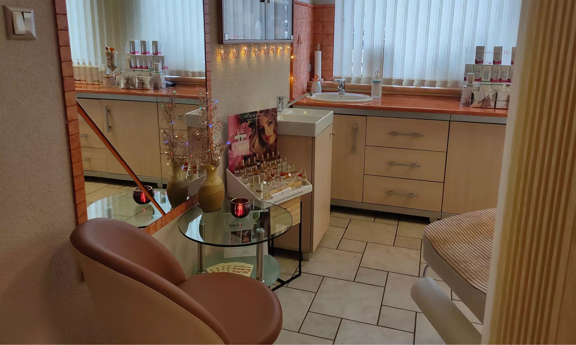 Podkreśl swoje oczy dzięki hennie rzęs i brwi z regulacją