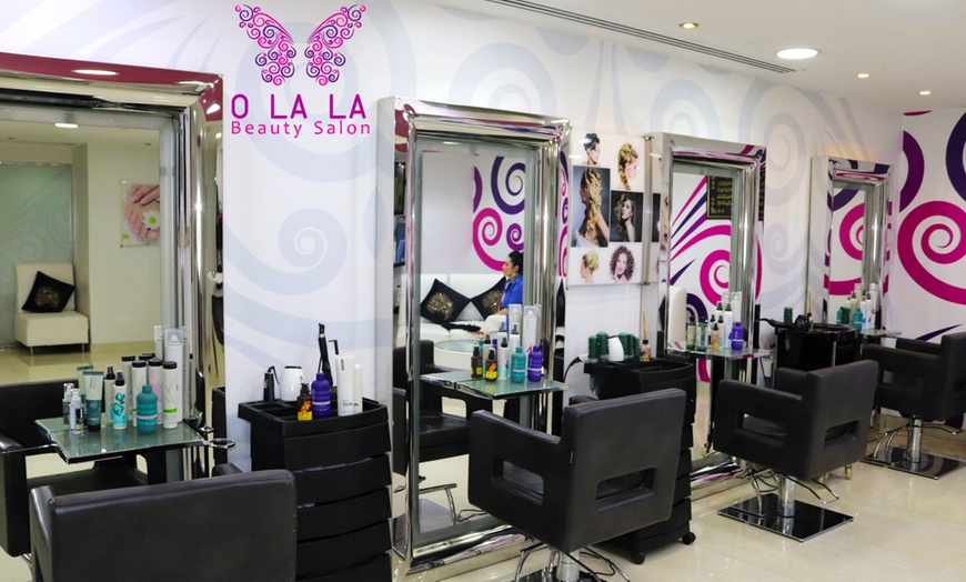Image 2: Enjoy Classic or Gelish Manicure And Pedicure With Foot Spa Options
