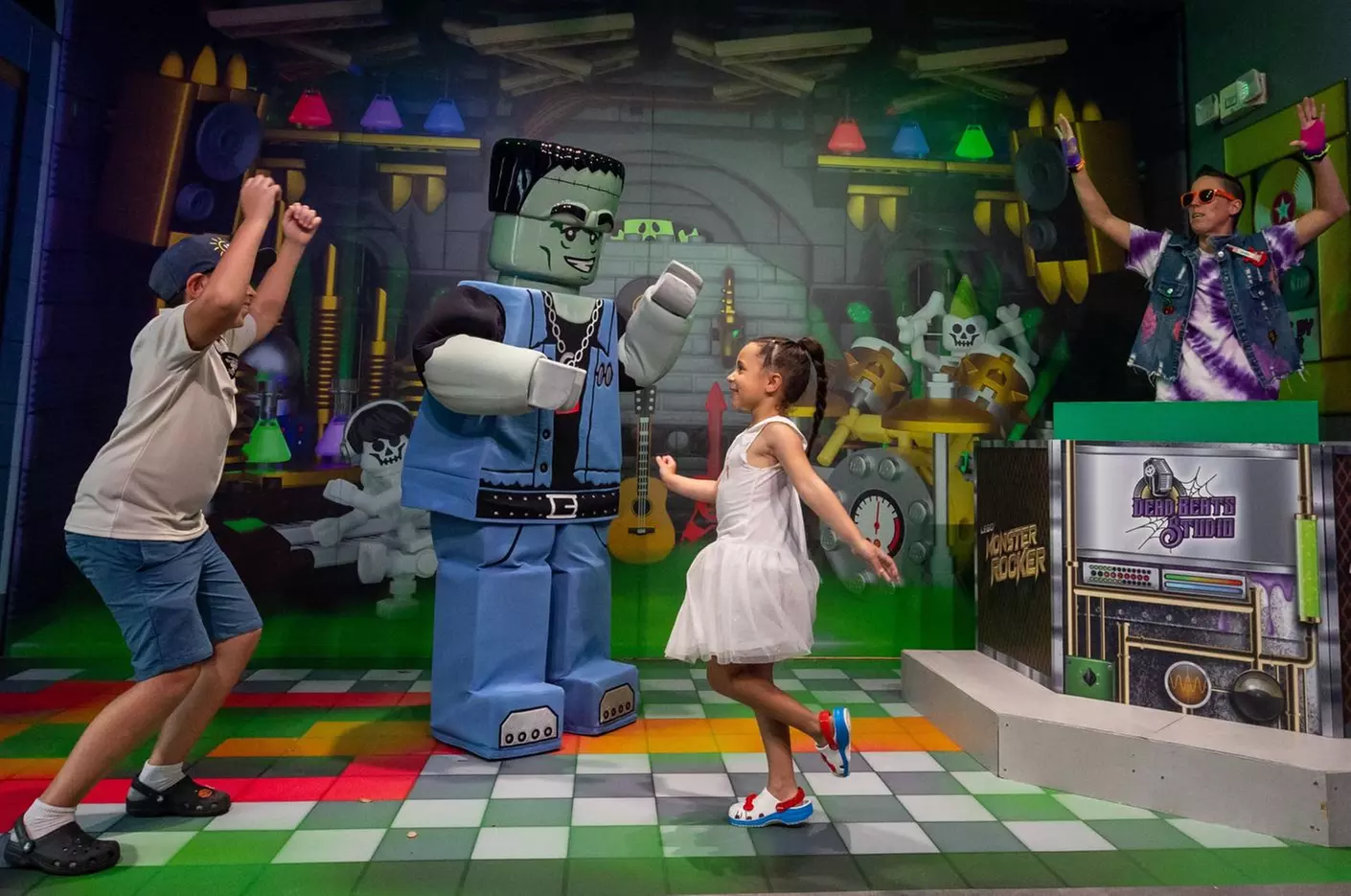Fun and Affordable LEGOLAND Hotel in Florida!