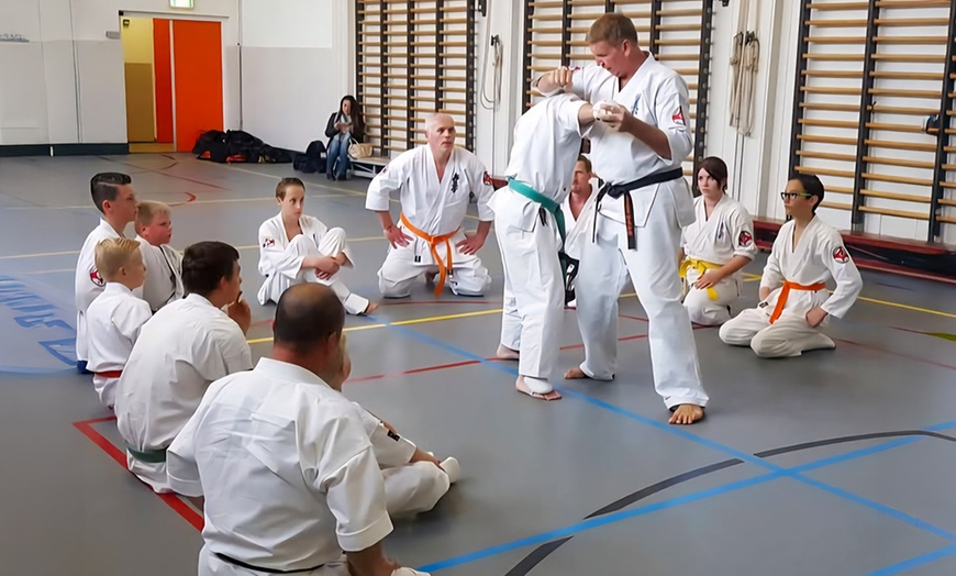 Image 5: Leer jezelf verdedigen met Kyokushin karate! Tot 67% korting