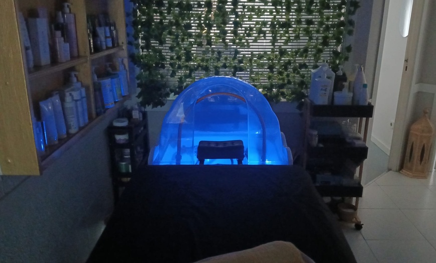 Image 3: Ritual de masaje con piedras calientes y frías de 45 o 60 minutos