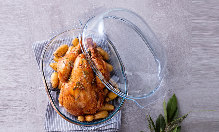 Image 2: Pyrex Chicken Roaster