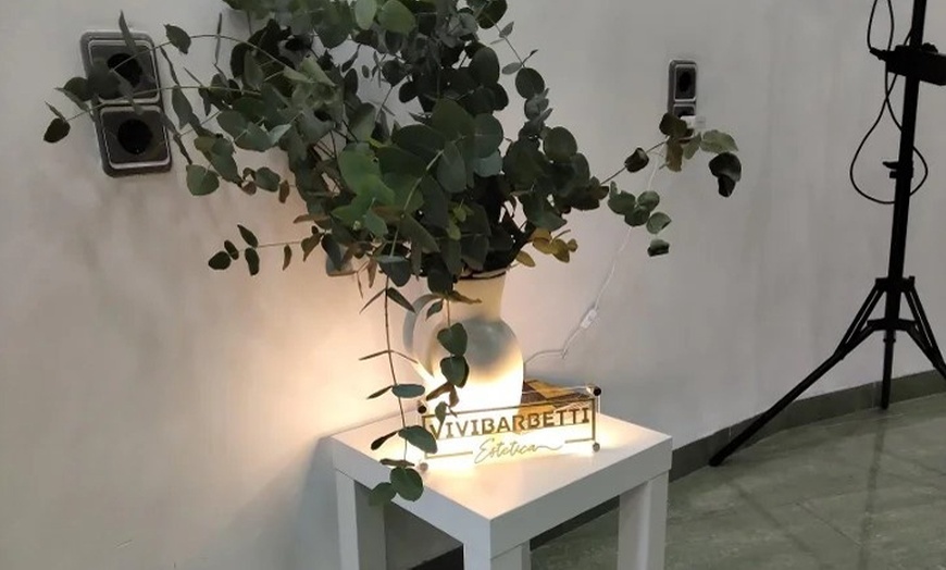 Image 5: 1, 2 o 4 sesiones de criolipólisis y presoterapia