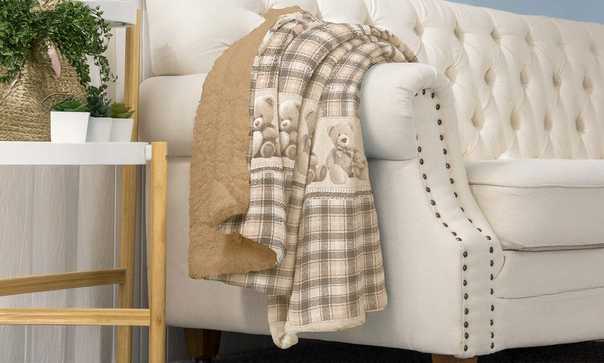 Image 10: Couverture plaid double face sherpa et microfibre
