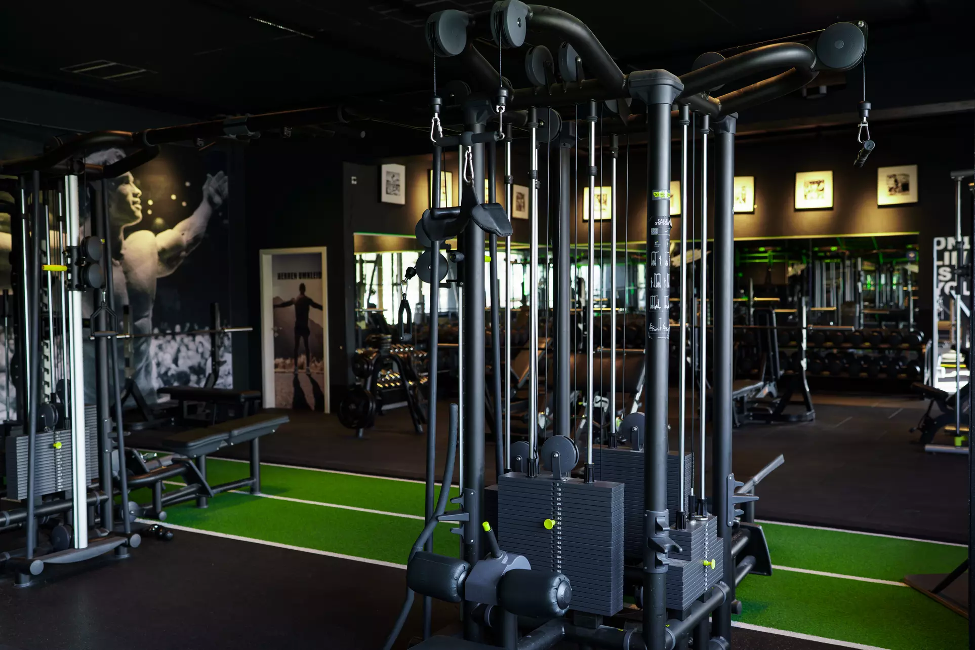 Tagesticket oder Monats-Abo für Training und Extras für 1 Person