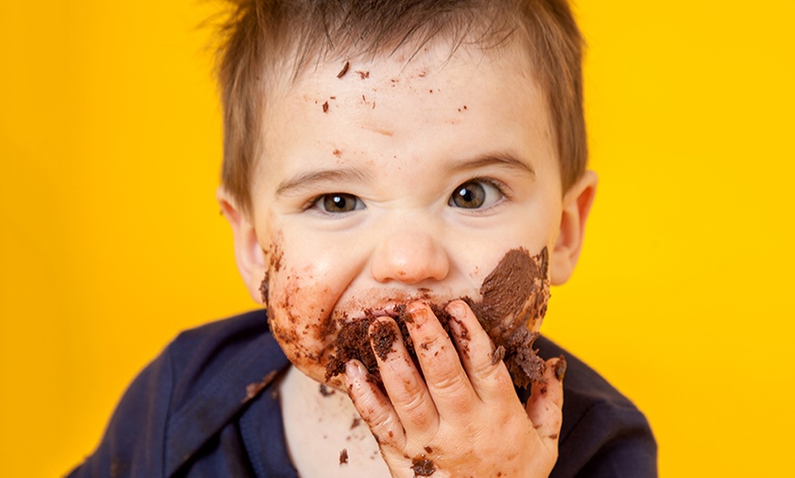 Image 7: Baby Cake Smash Photoshoot