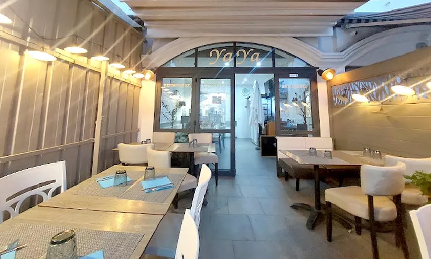 Image 3: Burgers gourmands face à la mer de Juan-Les-Pins