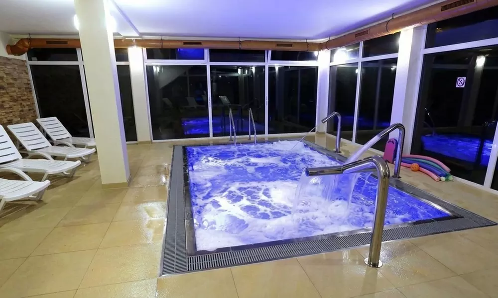 Regeneracja nad Bałtykiem: Zabiegi lub pobyt w Victoria SPA Grzybowo