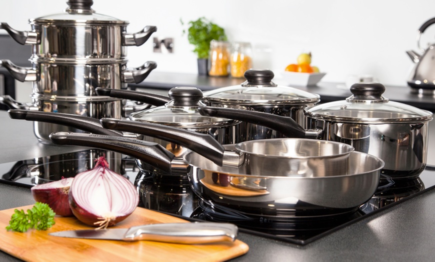 Image 2: Morphy Richards 8-Piece Pan Set