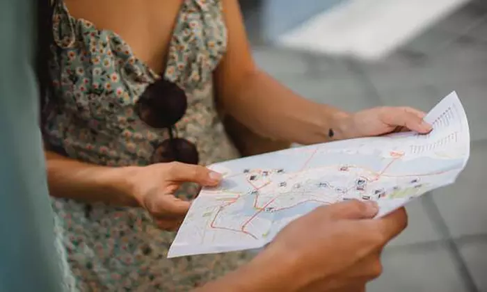 Escapada en ciudad: caja regalo para 2 con 1 noche, desayuno y extra