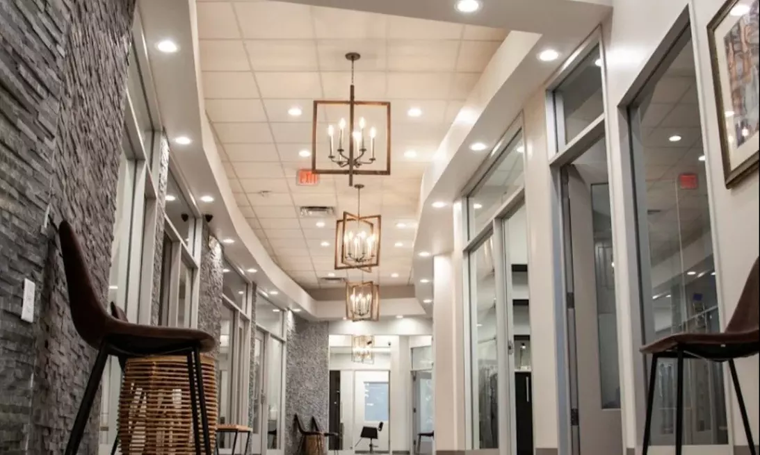 Get Smooth, Shiny Hair with Silk Press, Haircut, Conditioning!