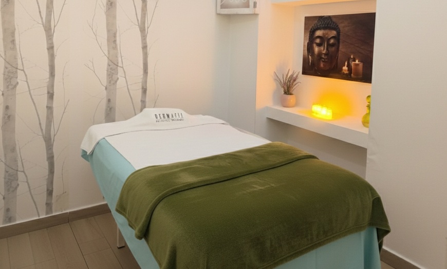 Image 3: Masaje a elegir de 45 o 60 minutos para 1 persona