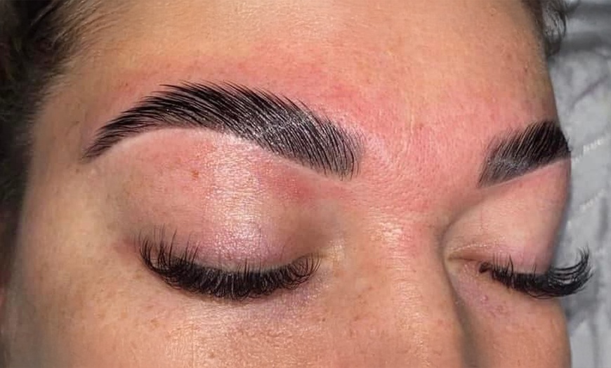Image 2: Transform Your Brows with Tint plus Wax or Thread for One or Two