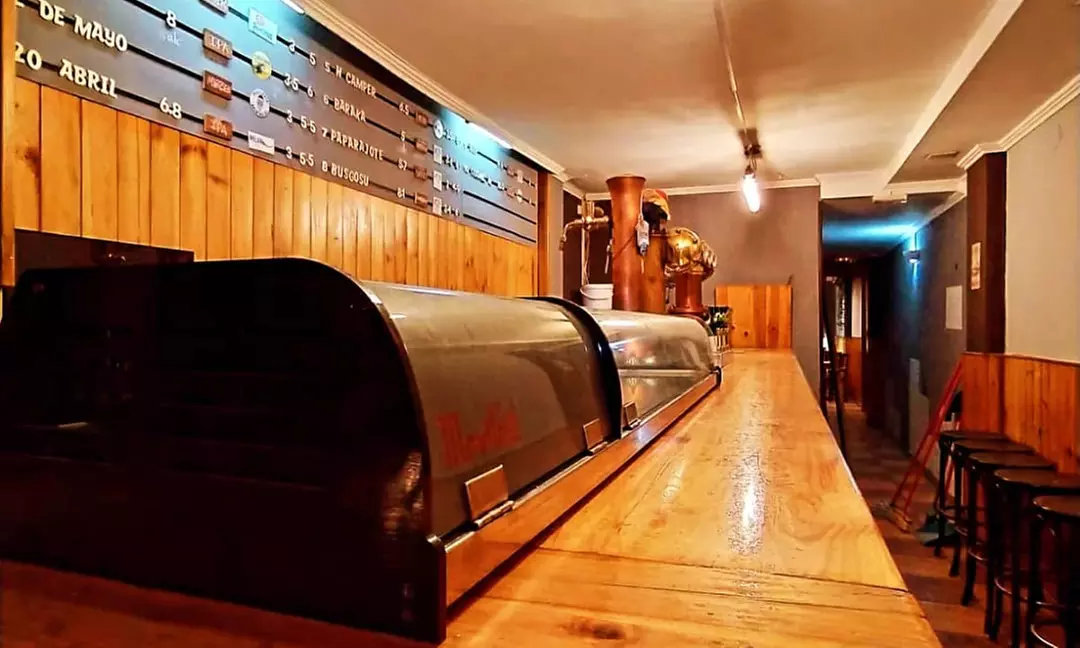 Cata de 5 cervezas con picoteo para hasta 8 personas