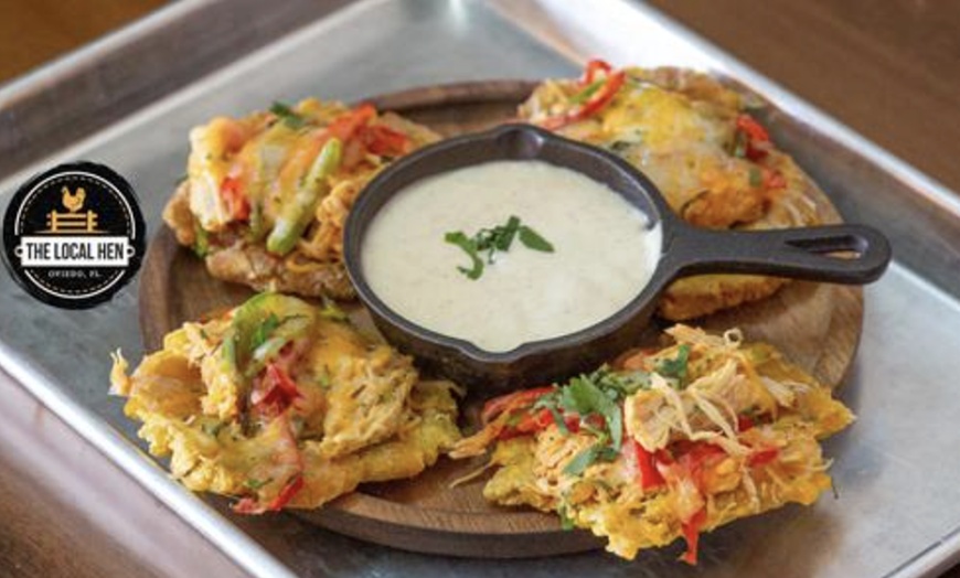 Image 13: Savor 10 or 20 Wings, 1 or 2 Entree, and Drinks!