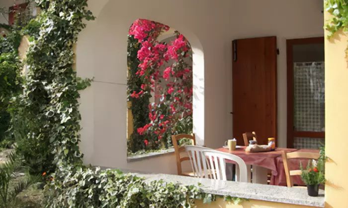 Sardinien: 3-7 Nächte inkl. Halbpension, opt. Strandservice