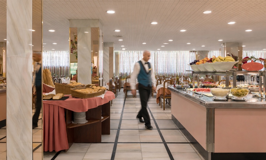 Image 6: Famille : ESPAGNE ⛱️ | Santa Susanna - Hôtel Royal Sun 4*