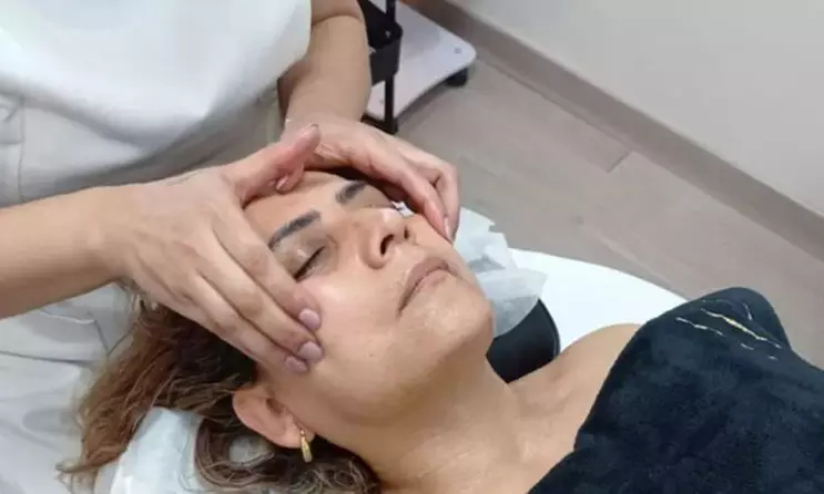 ¡Renueva tu cutis! Limpieza facial con tratamientos adicionales
