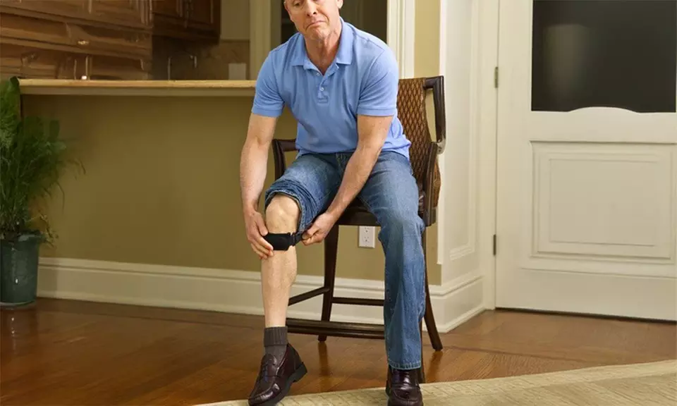 Adjustable Comfort Compression Copper Infused Knee Brace