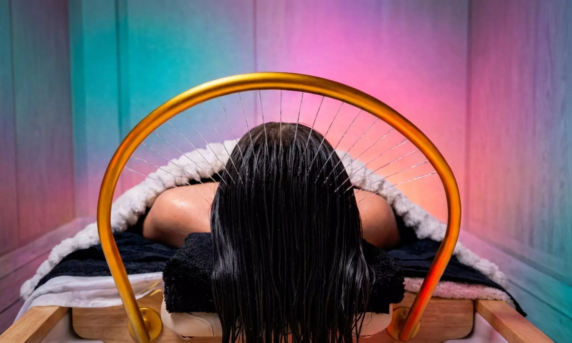 60 Min. Head Spa mit Tibet-Massage / auf der Ganzkörper-Massageliege