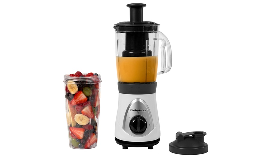 Image 6: Morphy Richards Blender