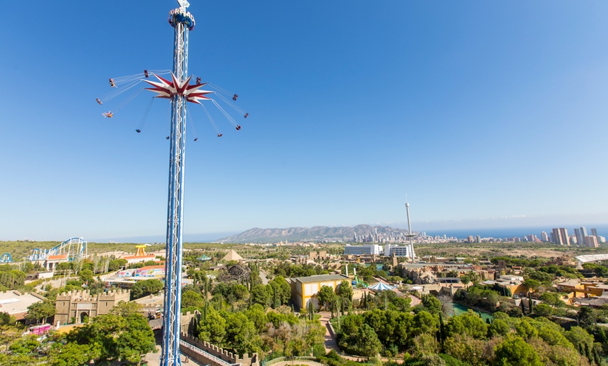 Image 10: Pase a la diversión: entrada individual o de grupo a Terra Mítica