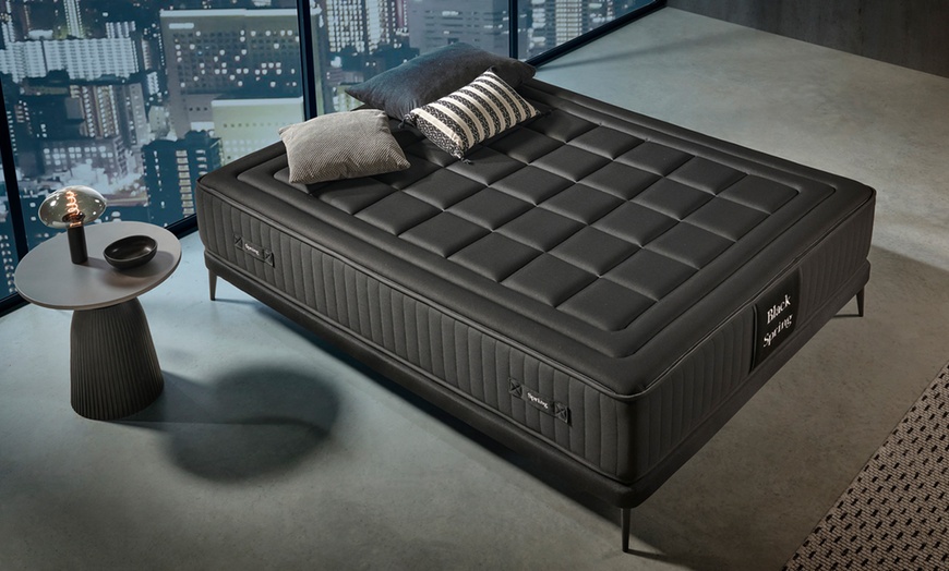 Image 3: Colchón King Spring Black de muelles ensacados