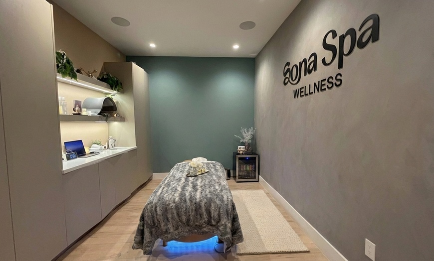 Image 3: Up to 48% Off on Deep Tissue Massage at Sona Spa Wellness