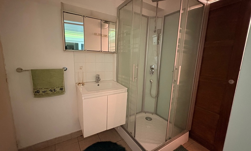 Image 10: Modelages relaxants du corps aux huiles végétales 