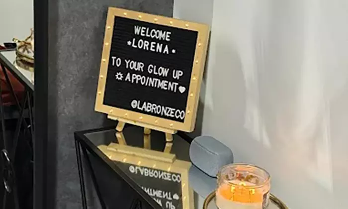 Get Your 1, 3, or 5 Sweat-Proof Airbrush Spray Tan Sessions (20-Min)