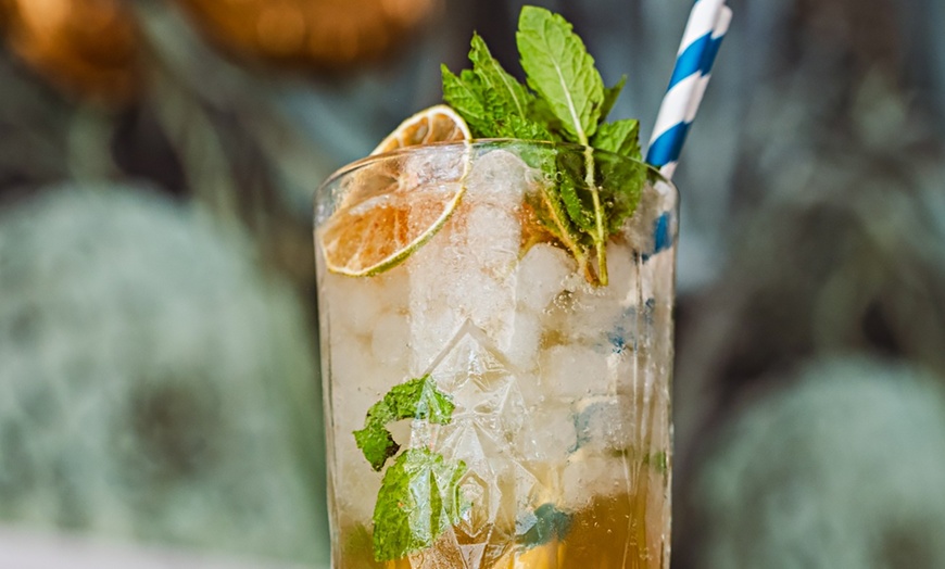 Image 18: Menú Wine and Food y Menú Premium para 2 o 4 personas 
