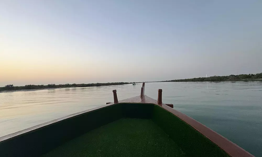 30 or 60-Minute Quick Scenic Cruise in Abu Dhabi for Up to 2, 3, or 4