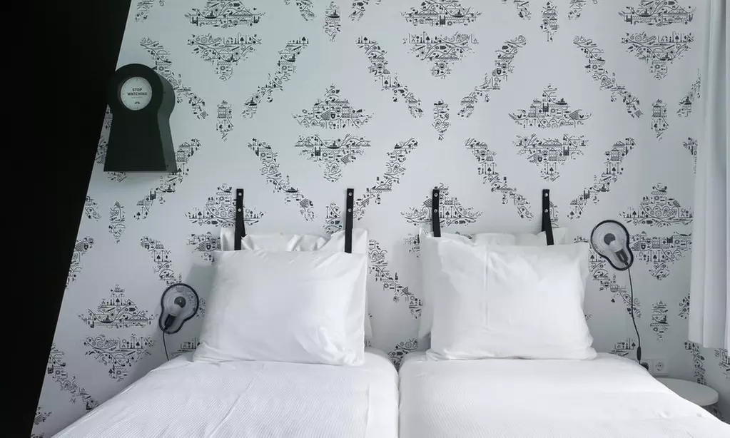 Maastricht: Doppel- oder Vierbettzimmer mit Frühstück