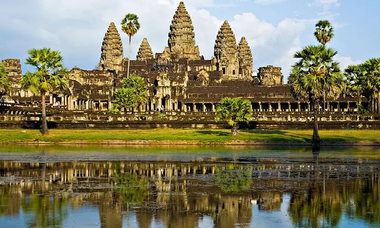12-Day Vietnam and Cambodia Tour with Hotels, Cruise & Transfers