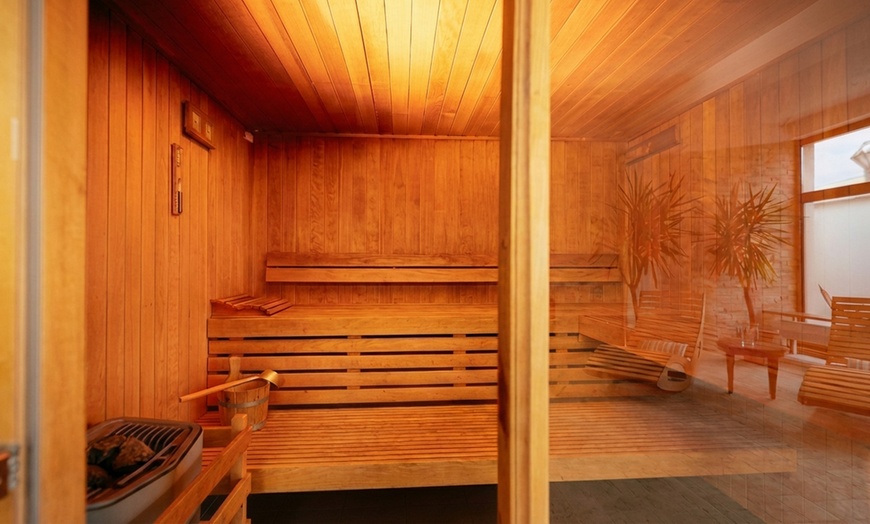 Image 8: Hamburg: Comfort-Doppelzimmer inkl. Frühstück und Fitness-Bereich