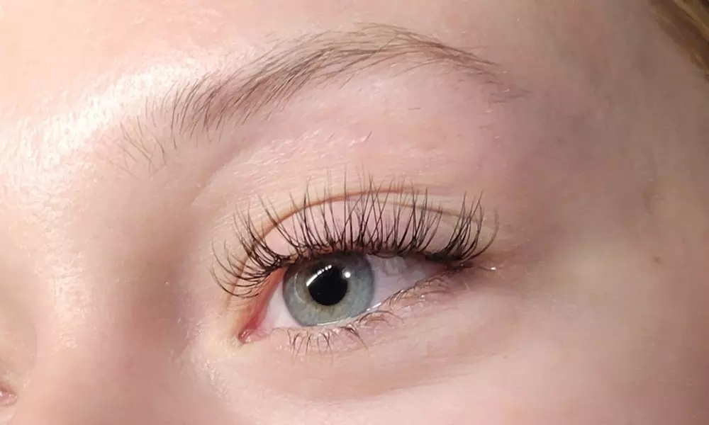 Enhance Your Look with Full Set of Classic or Light Volume Lashes