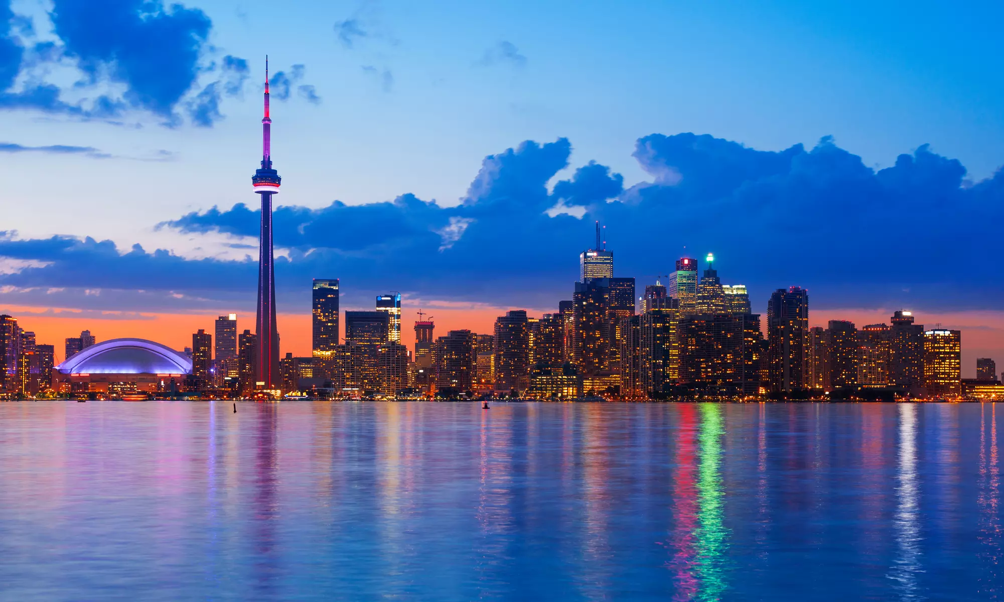 Stay at Howard Johnson Hotel Toronto Yorkville in Toronto, ON. Dates into April. - Primary Image