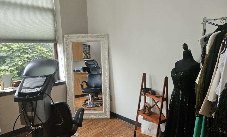 Image 5: Relaxing Head Spa: 45 or 60-Min with Scalp Massage & Steam