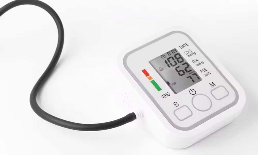 Image 4: Tensiomètre avec écran LCD