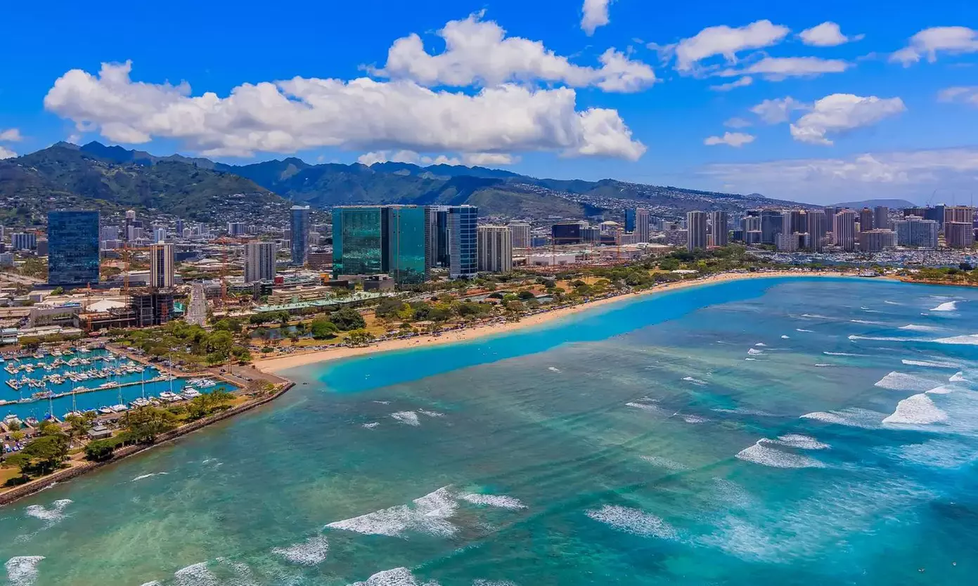✈ 4-Day Hawaii Vacation with Air from Great Value Vacations