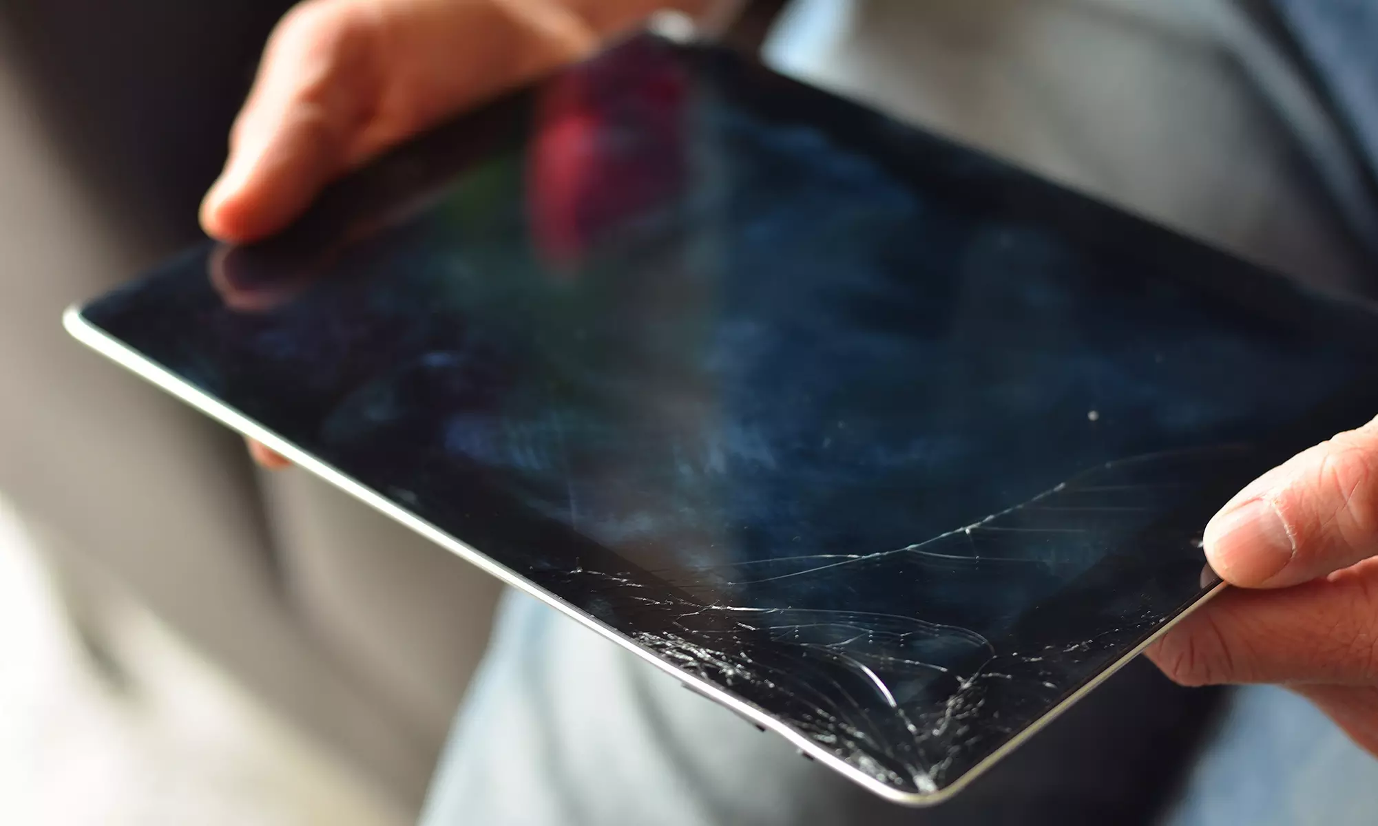 iPad 3 Screen Replacement from FIXED Mobile Smart Device Repair (57% Off) - Primary Image