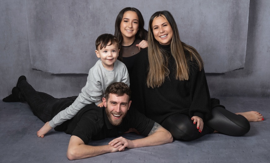 Image 4: Family Photo Shoot with Included Print