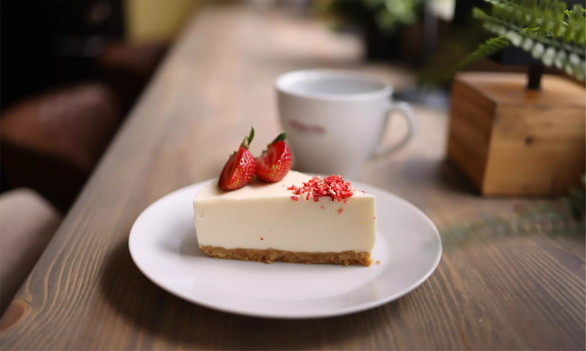 Kuchen & Heißgetränk für 1 oder 2 Personen